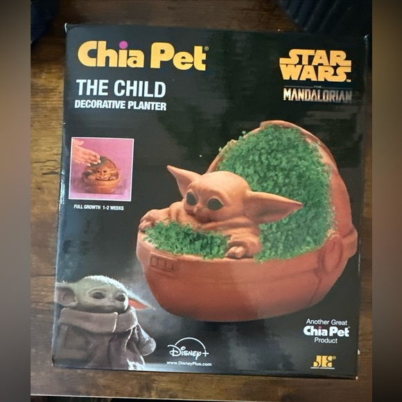 Star Wars Chia Pet The Child Decorative Planter - Picture 4 of 4